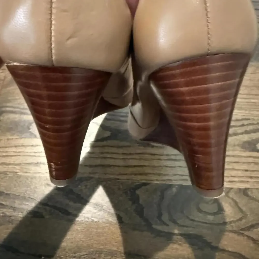 Franco Sarto Women's Frankie Pointed Toe Wedge Pumps US 10 M - Picture 8 of 9